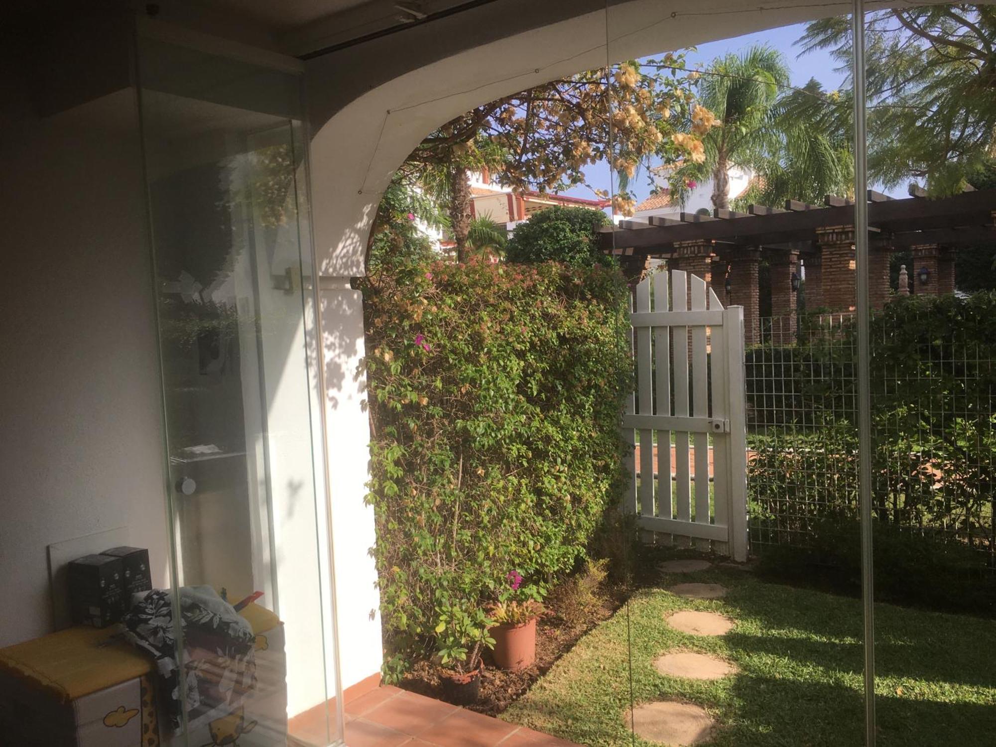 2 Bed Apartment In San Pedro Marbella Eksteriør billede